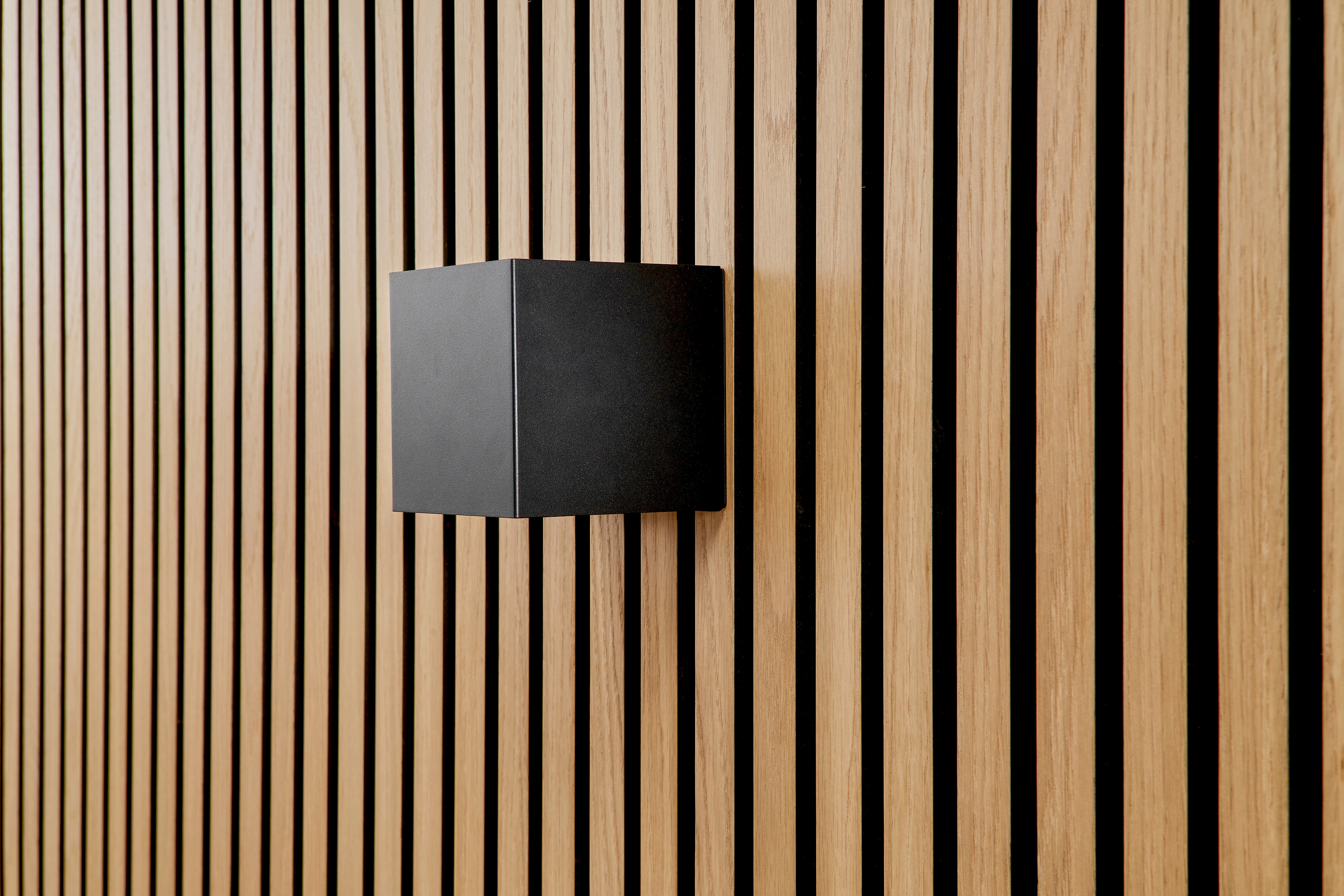 ter Hürne SilentDesign LivingWall - Eirik Cube_1 ter Hürne SilentDesign LivingWall - Eirik Cube_1